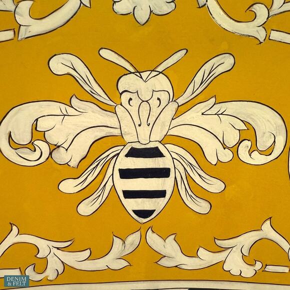 MacKenzie-Childs Spelling Bee Magazine Rack Yellow Hand-Painted Home Accent - Picture 15 of 16